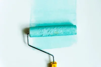 Peinture intérieure à Mondrepuis — murs, plafonds et boiseries